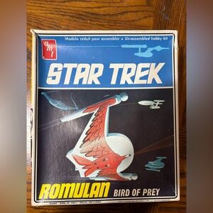 Star Trek Romulan Bird-of-Prey Model Kit